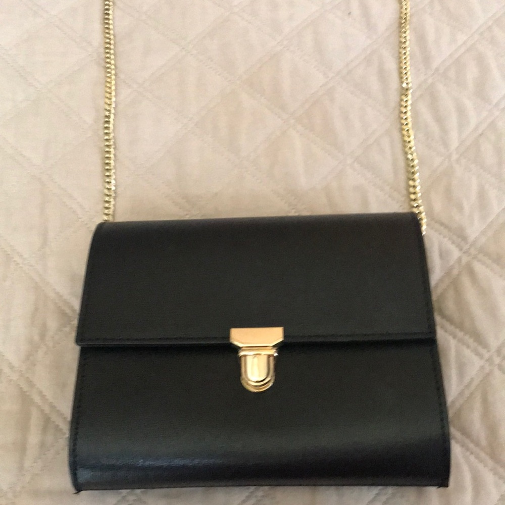 Roberta M crossbody purse. Excellent condition!